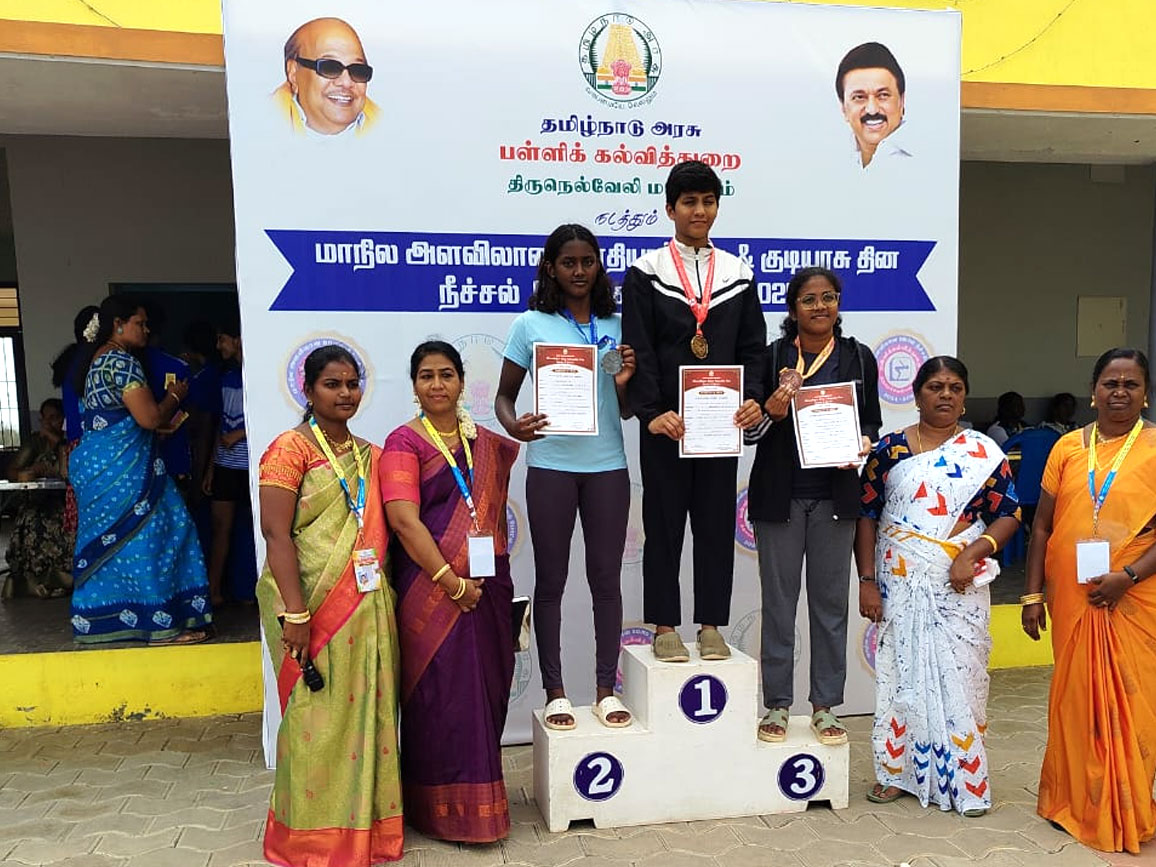 Khathija Tul Kubra M.M secured gold in the state-level 50m freestyle swimming competition.